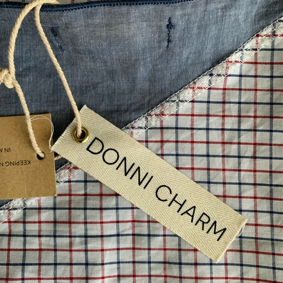 NWT: DONNI CHARM WOMAN’S DIAGONAL BLUE DENIM/RED CHECK SCARF 100% COTTON 66x52 - Picture 2 of 5
